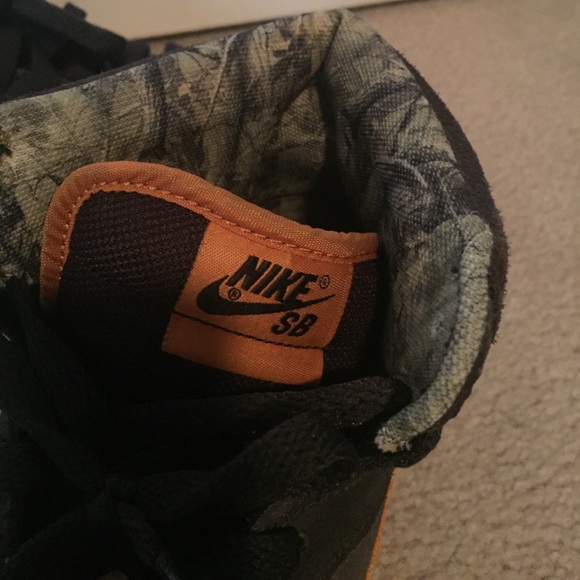 RARE: Nike Sb Team Edition Mids - Picture 2 of 6